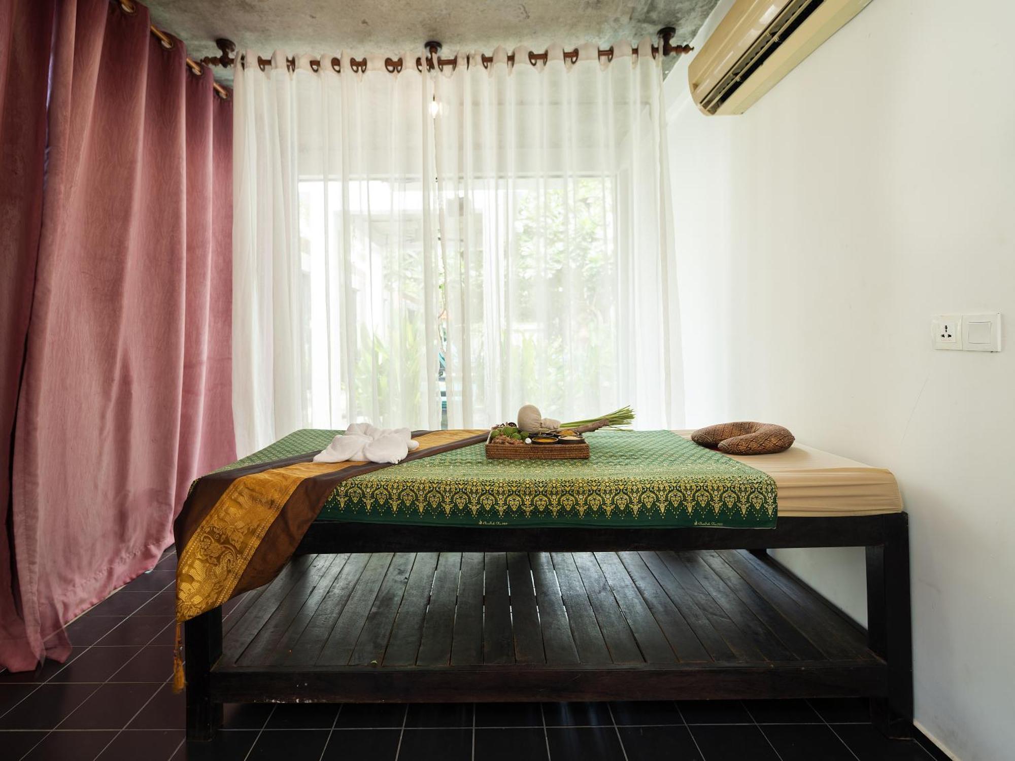 Hotel Tunnel Urban Retreat Siem Reap Exterior foto