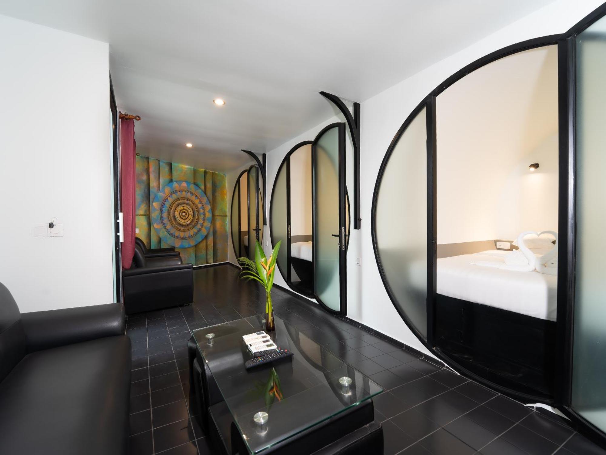 Hotel Tunnel Urban Retreat Siem Reap Exterior foto